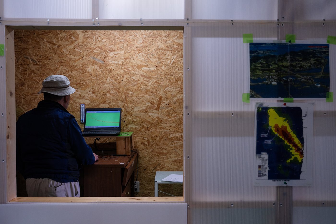 An innkeeper in Fukushima measures radiation to revive her hometown, in photos | iNFOnews.ca