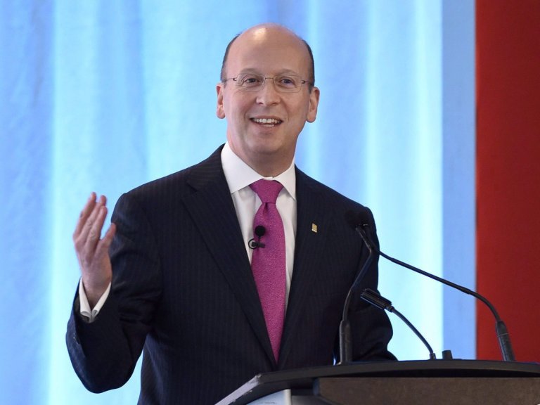 Victor Dodig succeeds Darren Entwistle as Telus CEO after 25-plus years at helm | iNFOnews.ca