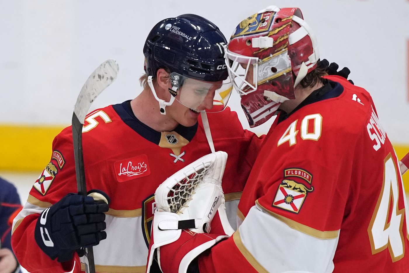 Lundell’s hat trick lifts Panthers over Jets 5-2 | iNFOnews.ca
