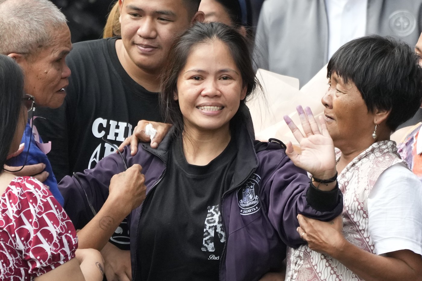 Filipina who won a last-minute reprieve from an Indonesian firing squad seeks clemency | iNFOnews.ca