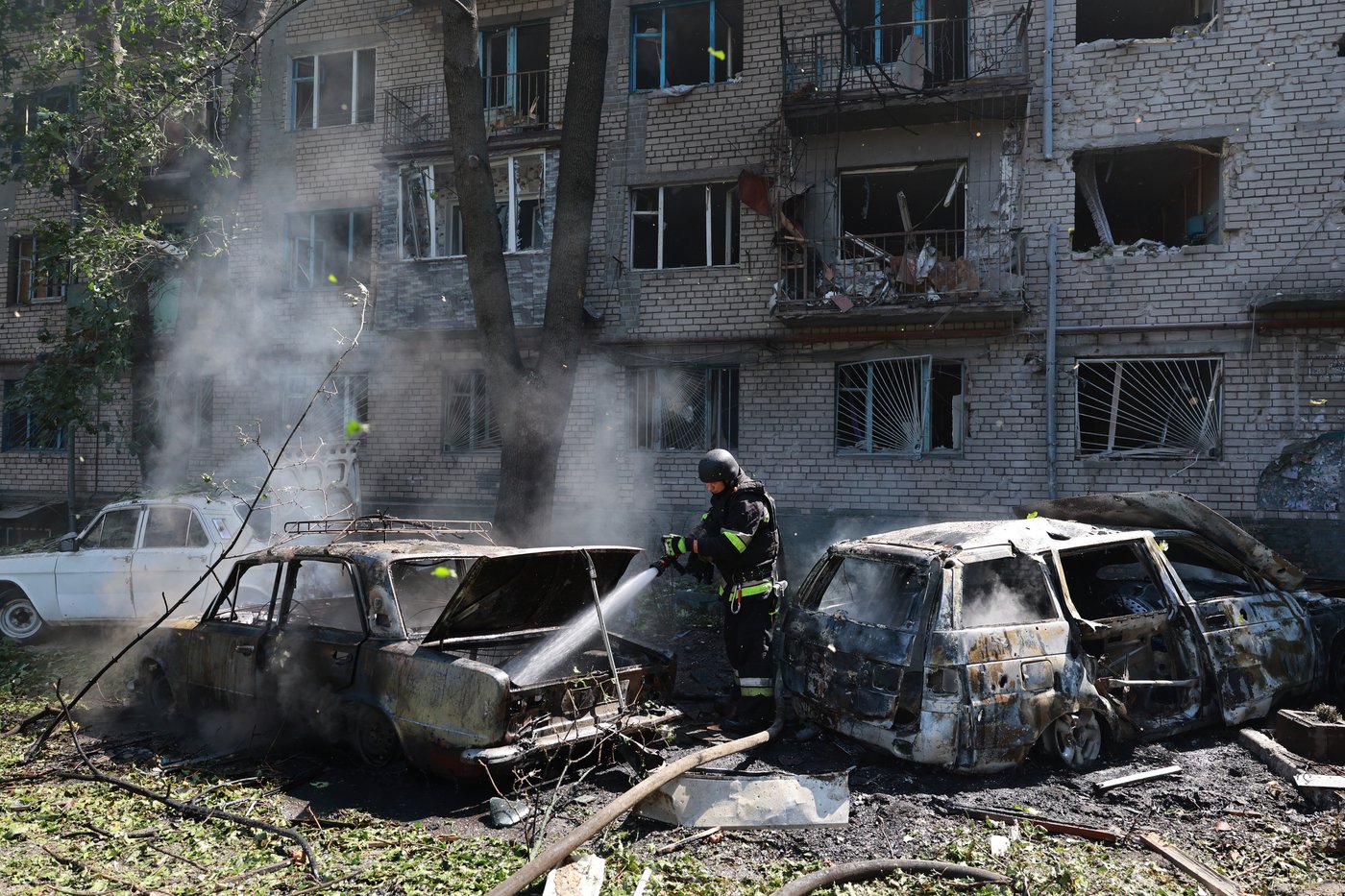 Ukrainian drone attack on an oil hub deep inside Russia kills 13, officials say | iNFOnews.ca Ukrainian drone attack on an oil hub deep inside Russia kills 13, officials say | iNFOnews.ca