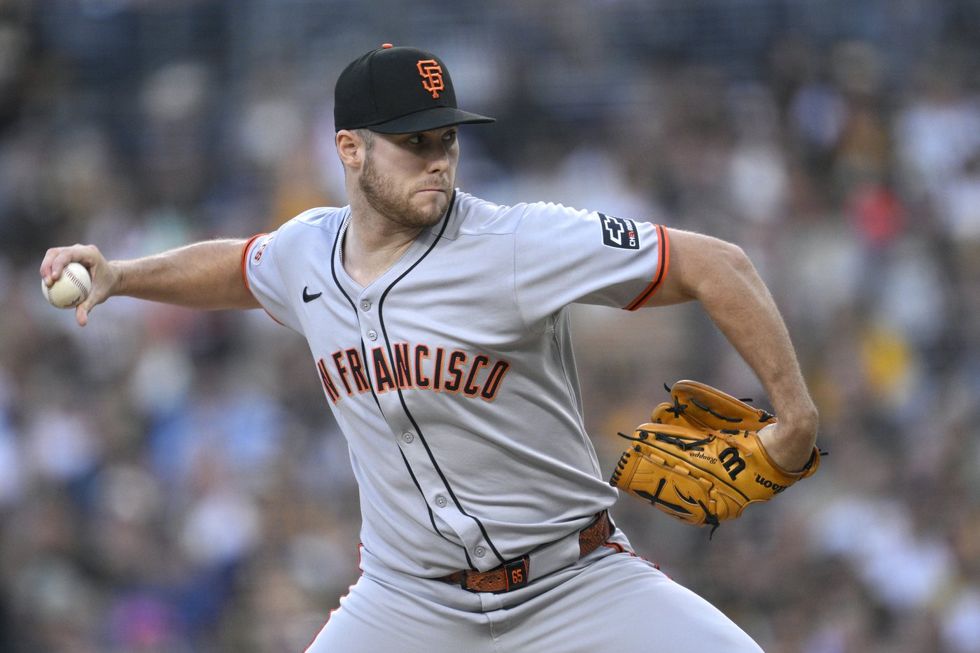 Giants right-hander Landen Roupp knocked out of game by line drive | iNFOnews.ca Giants right-hander Landen Roupp knocked out of game by line drive | iNFOnews.ca
