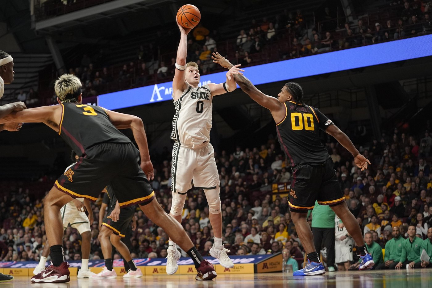 Carr scores 12, Kohler has double-double and Michigan State beats Minnesota 90-72 in Big Ten opener | iNFOnews.ca Carr scores 12, Kohler has double-double and Michigan State beats Minnesota 90-72 in Big Ten opener | iNFOnews.ca
