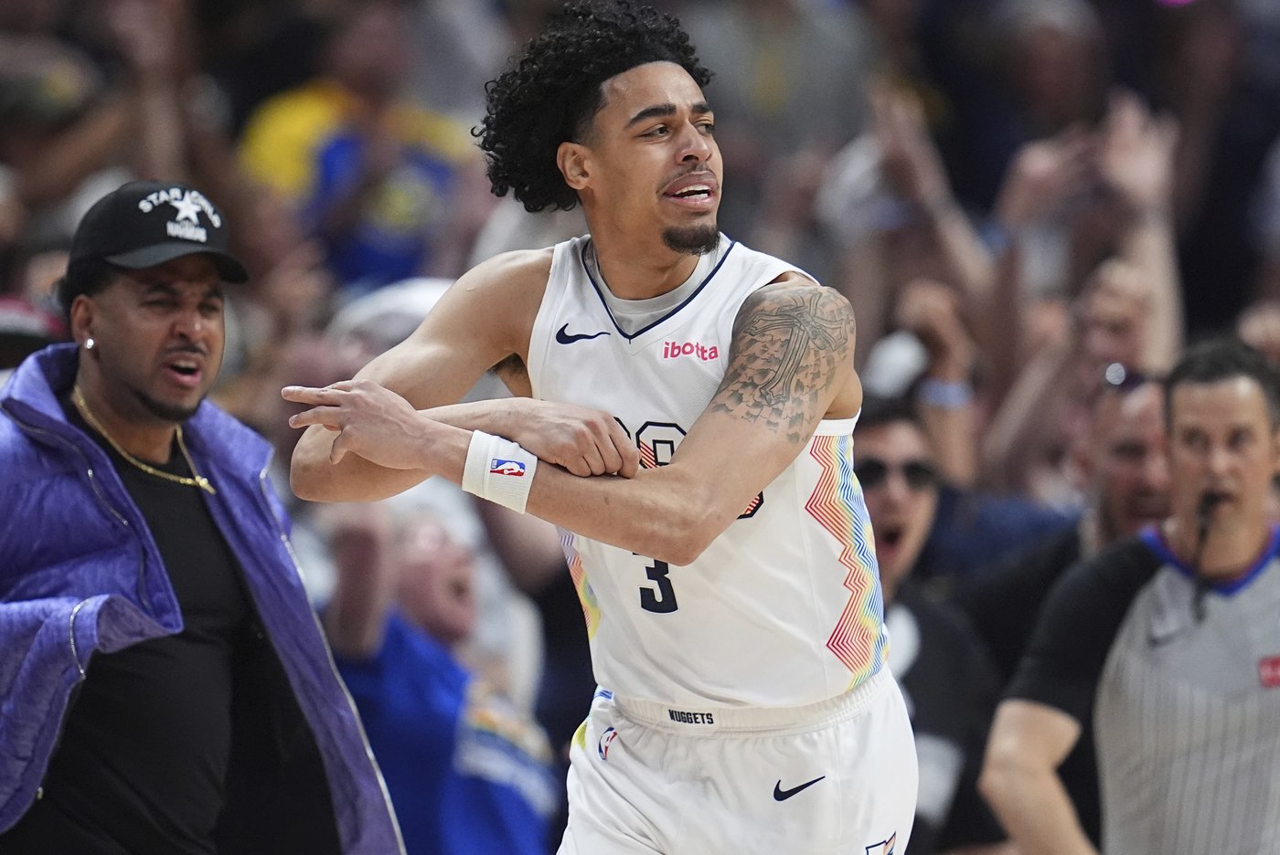 Strawther provides spark off the bench, even loses a tooth, as Nuggets force Game 7 against Thunder | iNFOnews.ca Strawther provides spark off the bench, even loses a tooth, as Nuggets force Game 7 against Thunder | iNFOnews.ca