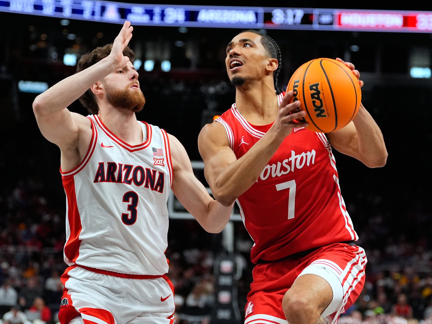 Brayden Burries scores 21 as No. 2 Arizona survives No. 5 Houston 79-74 in Big 12 final rematch | iNFOnews.ca Brayden Burries scores 21 as No. 2 Arizona survives No. 5 Houston 79-74 in Big 12 final rematch | iNFOnews.ca