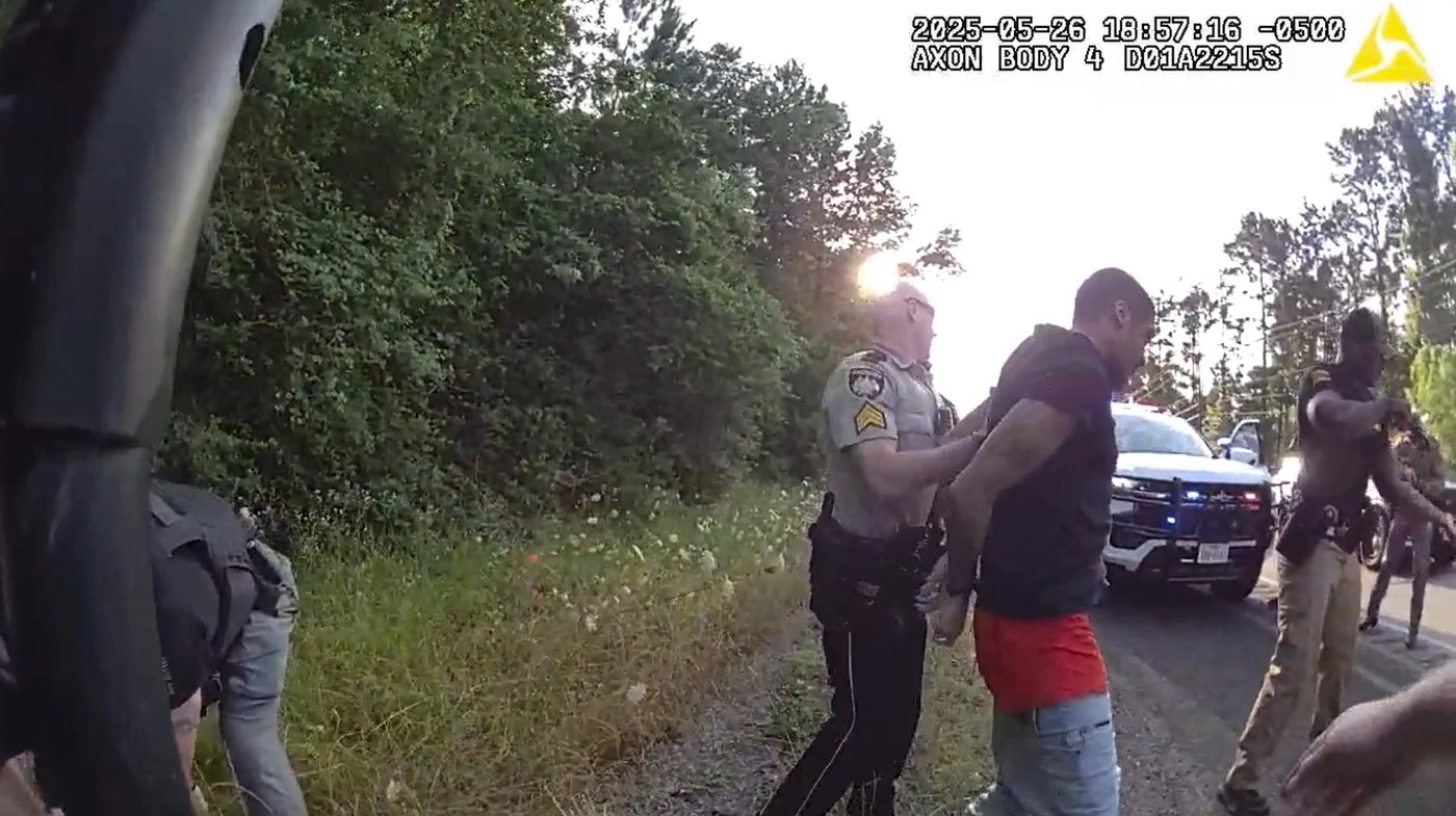 New Orleans jail escapees caught following car chase in Texas; 2 inmates still on the run | iNFOnews.ca