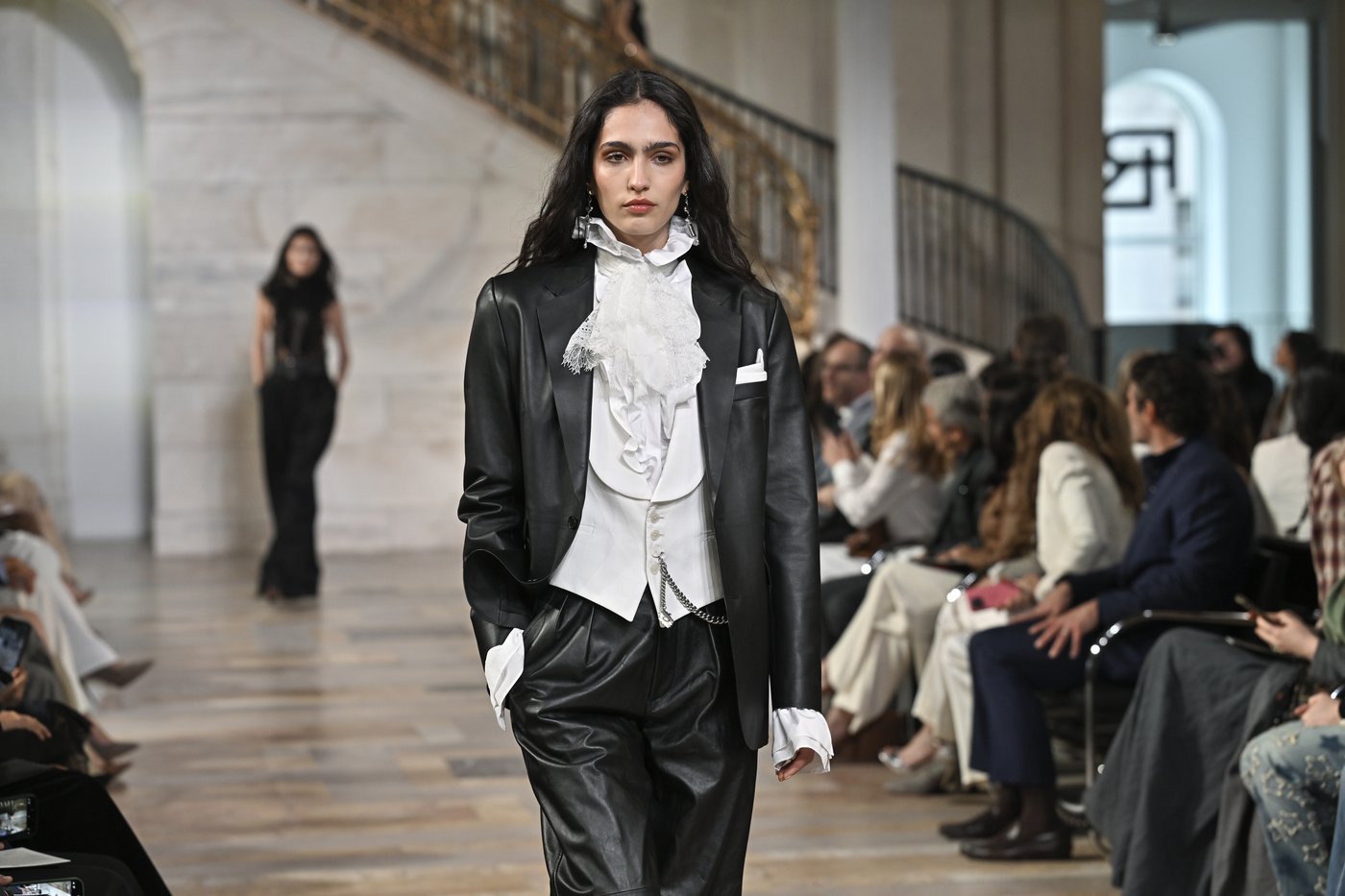 Ralph Lauren stays closer to home this time with intimate Manhattan gallery show | iNFOnews.ca