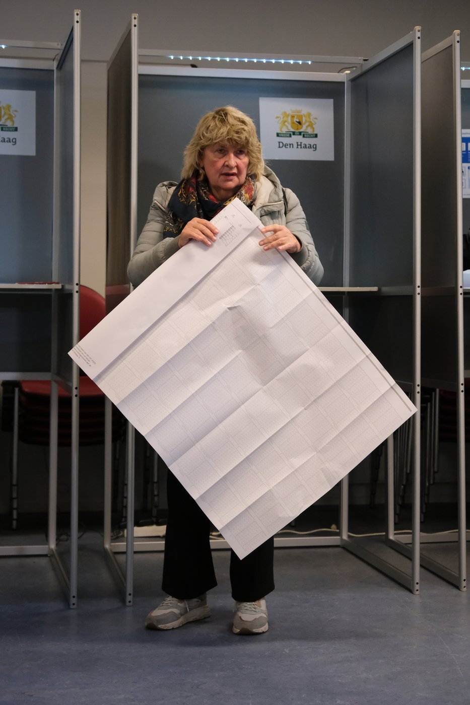 27 parties and 1,166 candidates crowd the ballot for the Dutch election | iNFOnews.ca