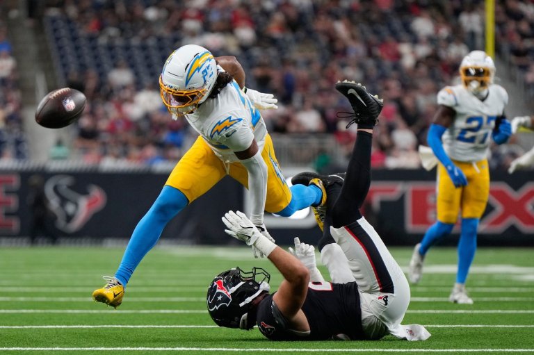 Texans' DeMeco Ryans praises rookie Marlin Klein after catch vs Chargers in his NFL debut | iNFOnews.ca