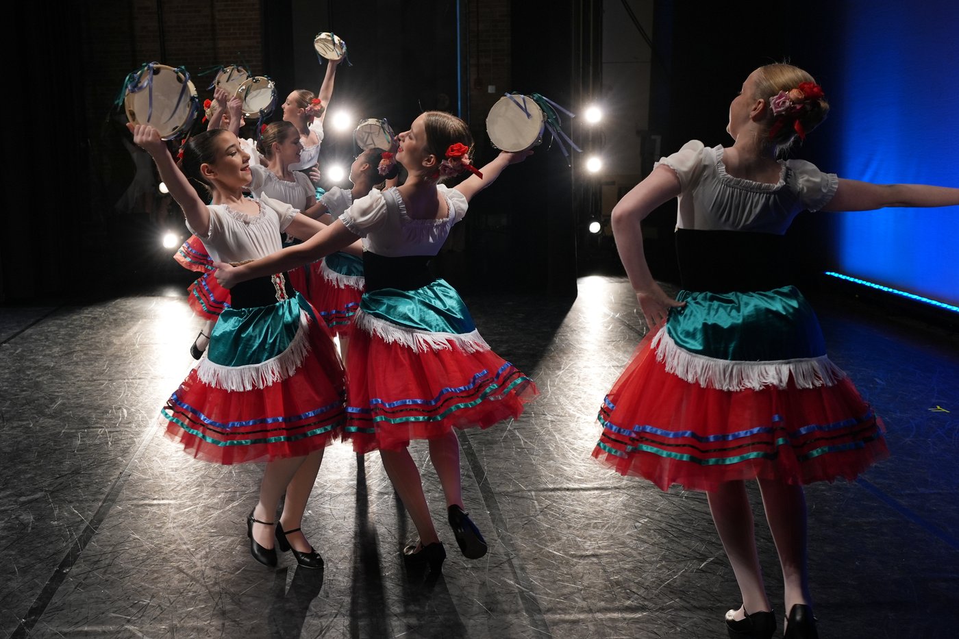 Photos of future dance stars competing at the Youth America Grand Prix | iNFOnews.ca