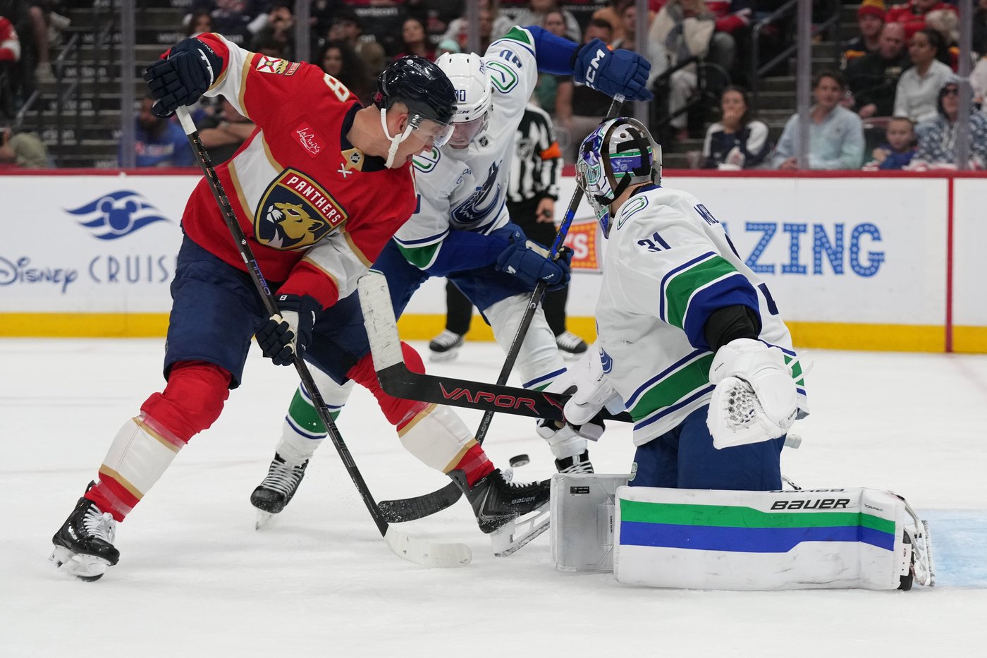 Brady Tkachuk completes his 2nd straight natural hat trick in OT as Panthers stun Canucks | iNFOnews.ca Brady Tkachuk completes his 2nd straight natural hat trick in OT as Panthers stun Canucks | iNFOnews.ca