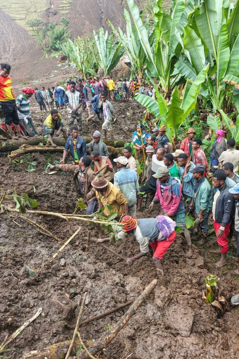 At least 50 people killed and 125 others reported missing after landslides sweep Ethiopia | iNFOnews.ca