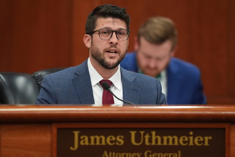 A judge halted a Florida immigration law months ago. Some officers are still enforcing it | iNFOnews.ca
