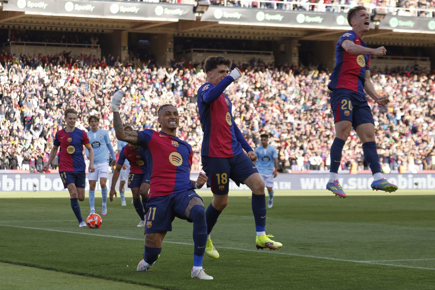 Raphinha leads Barcelona's thrilling 4-3 comeback over Celta in La Liga | iNFOnews.ca