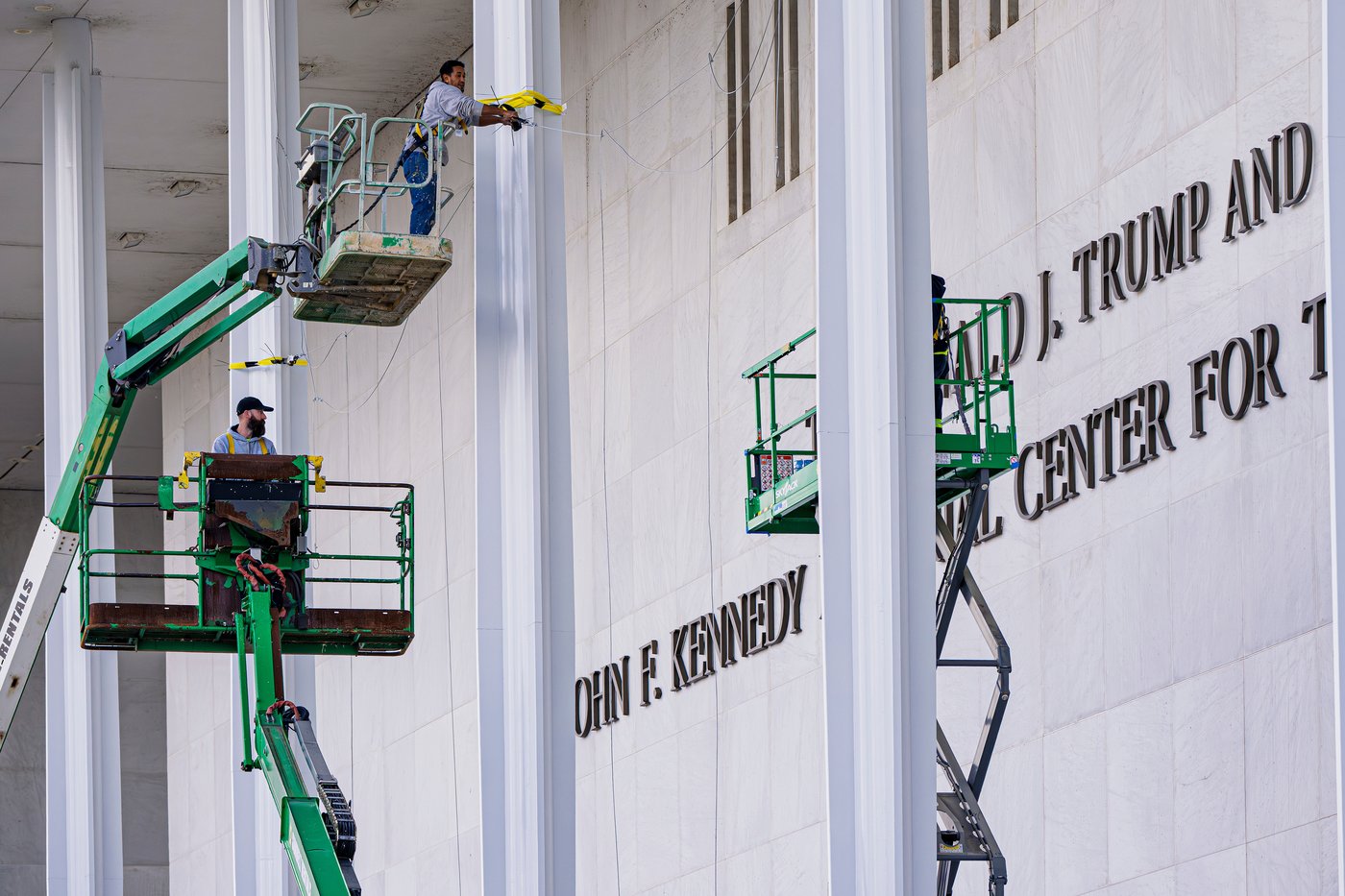 Kennedy Center renaming prompts a new round of cancellations | iNFOnews.ca