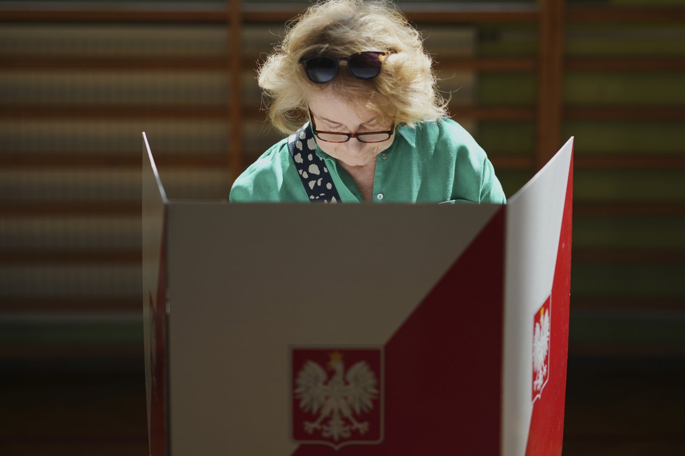 Poland on a knife’s edge as exit polls show a near tie in presidential runoff | iNFOnews.ca Poland on a knife’s edge as exit polls show a near tie in presidential runoff | iNFOnews.ca