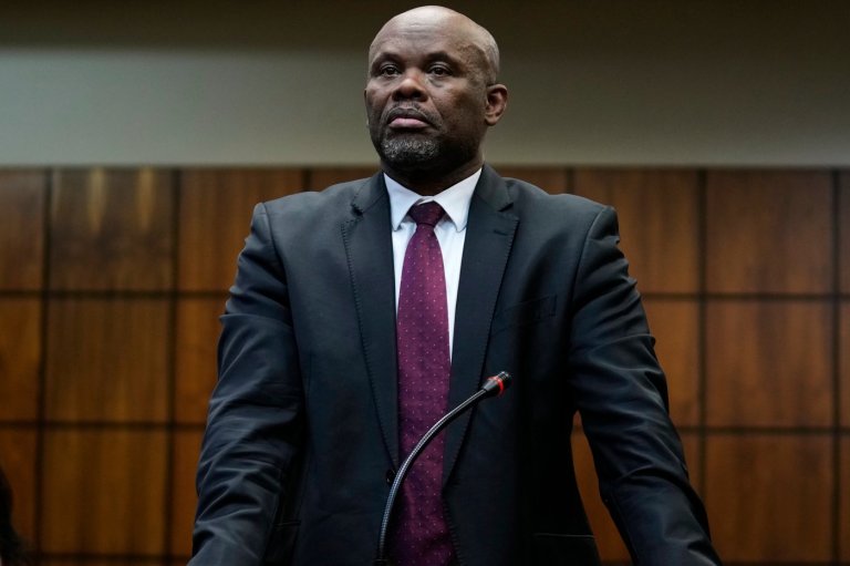 South Africa police deputy chief quits amid corruption and sex offense claims | iNFOnews.ca