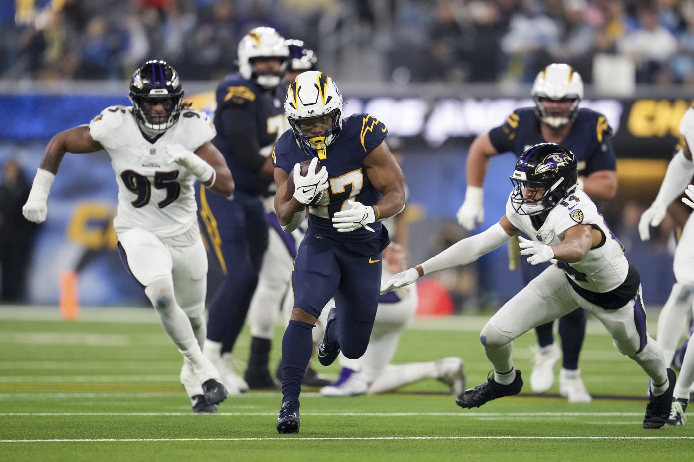 J.K. Dobbins' knee injury could be tough news for the Chargers offense | iNFOnews.ca J.K. Dobbins' knee injury could be tough news for the Chargers offense | iNFOnews.ca