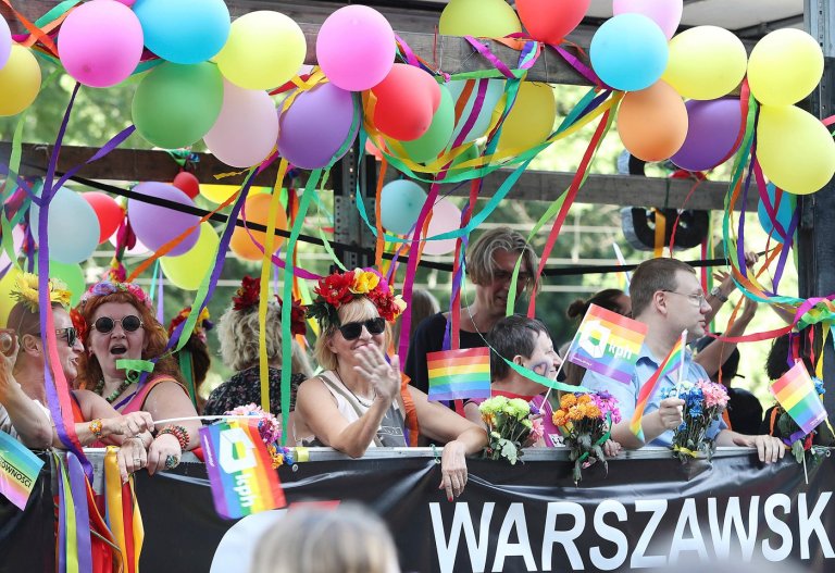 EU's top court tells Poland to recognize same-sex marriages registered elsewhere in Europe | iNFOnews.ca