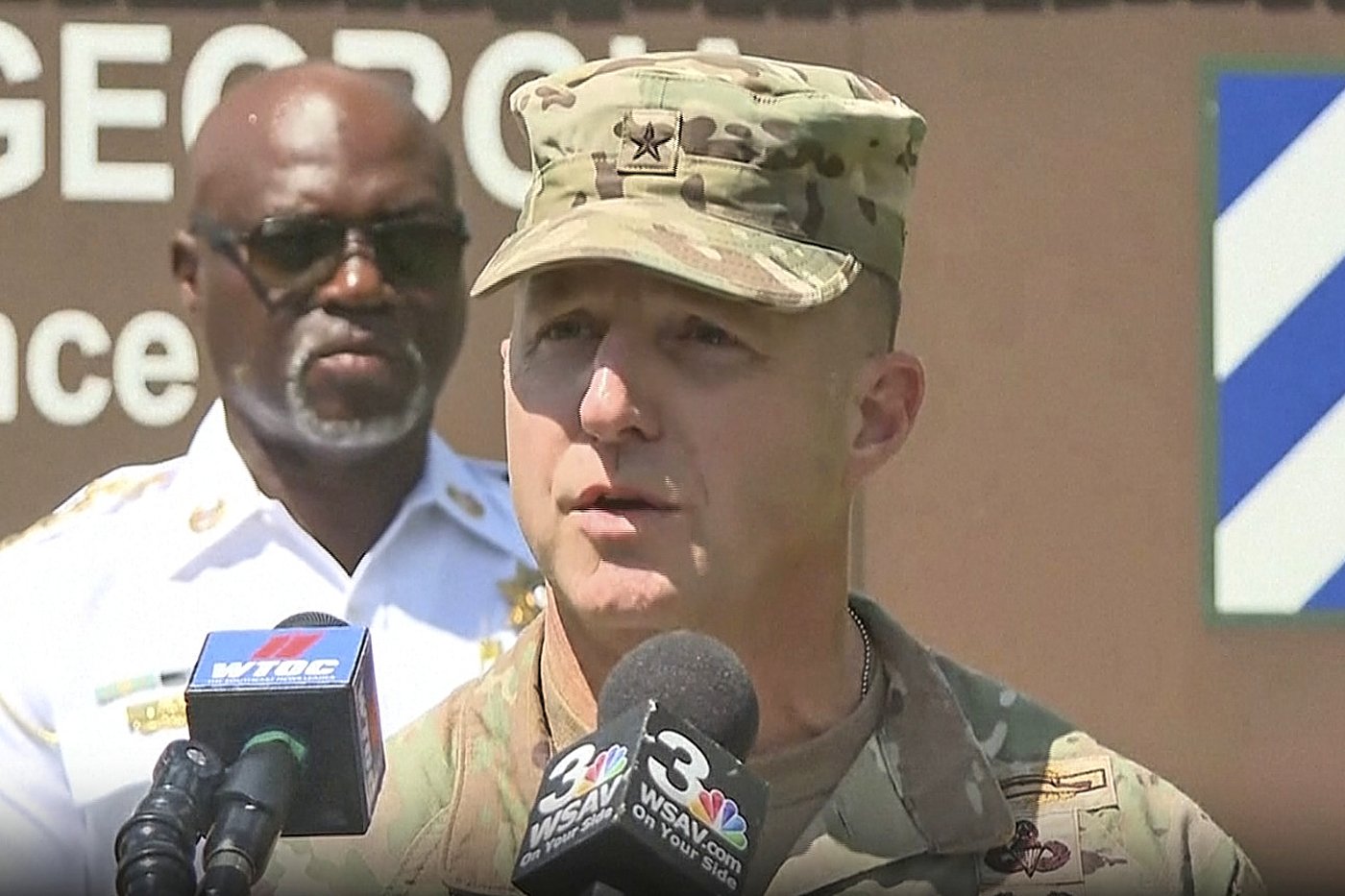 Soldiers hailed as heroes for tackling armed assailant at Georgia Army base | iNFOnews.ca Soldiers hailed as heroes for tackling armed assailant at Georgia Army base | iNFOnews.ca