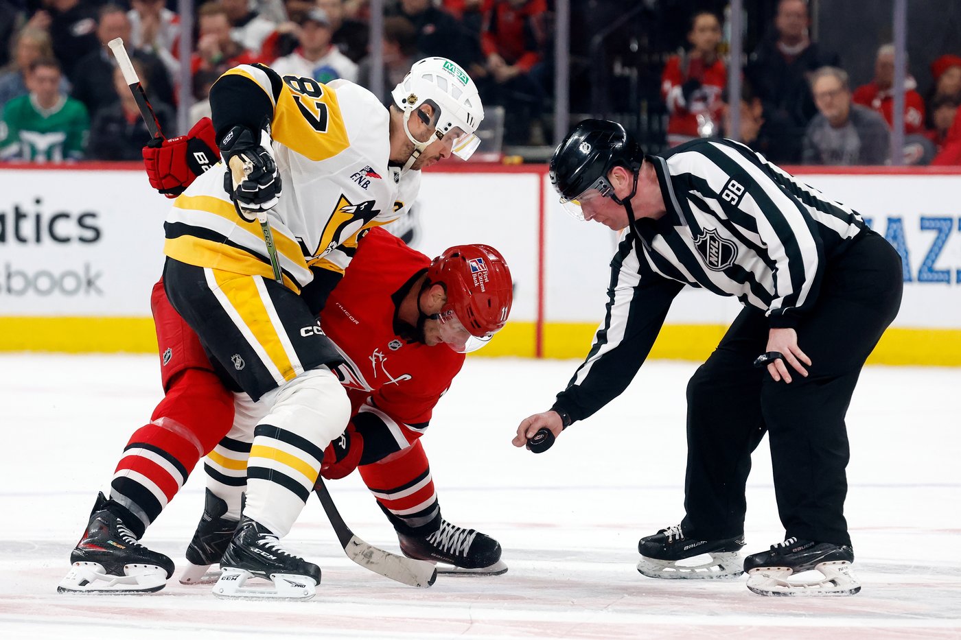 Crosby makes productive return to Penguins' lineup following injury during Olympics | iNFOnews.ca Crosby makes productive return to Penguins' lineup following injury during Olympics | iNFOnews.ca