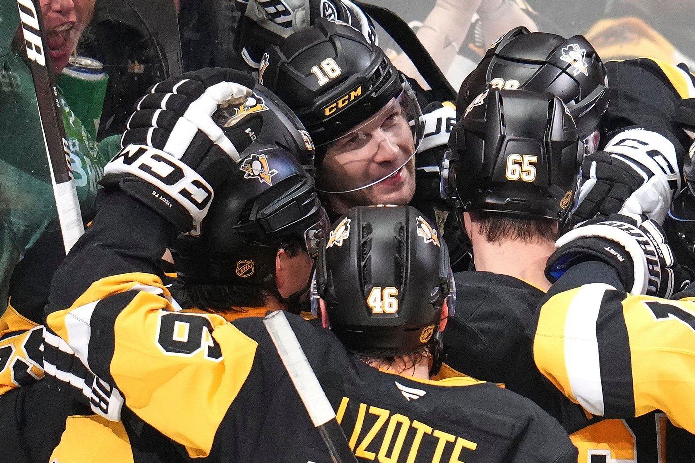 Tommy Novak scores in OT to lift the Penguins past the Bruins, 5-4 | iNFOnews.ca Tommy Novak scores in OT to lift the Penguins past the Bruins, 5-4 | iNFOnews.ca