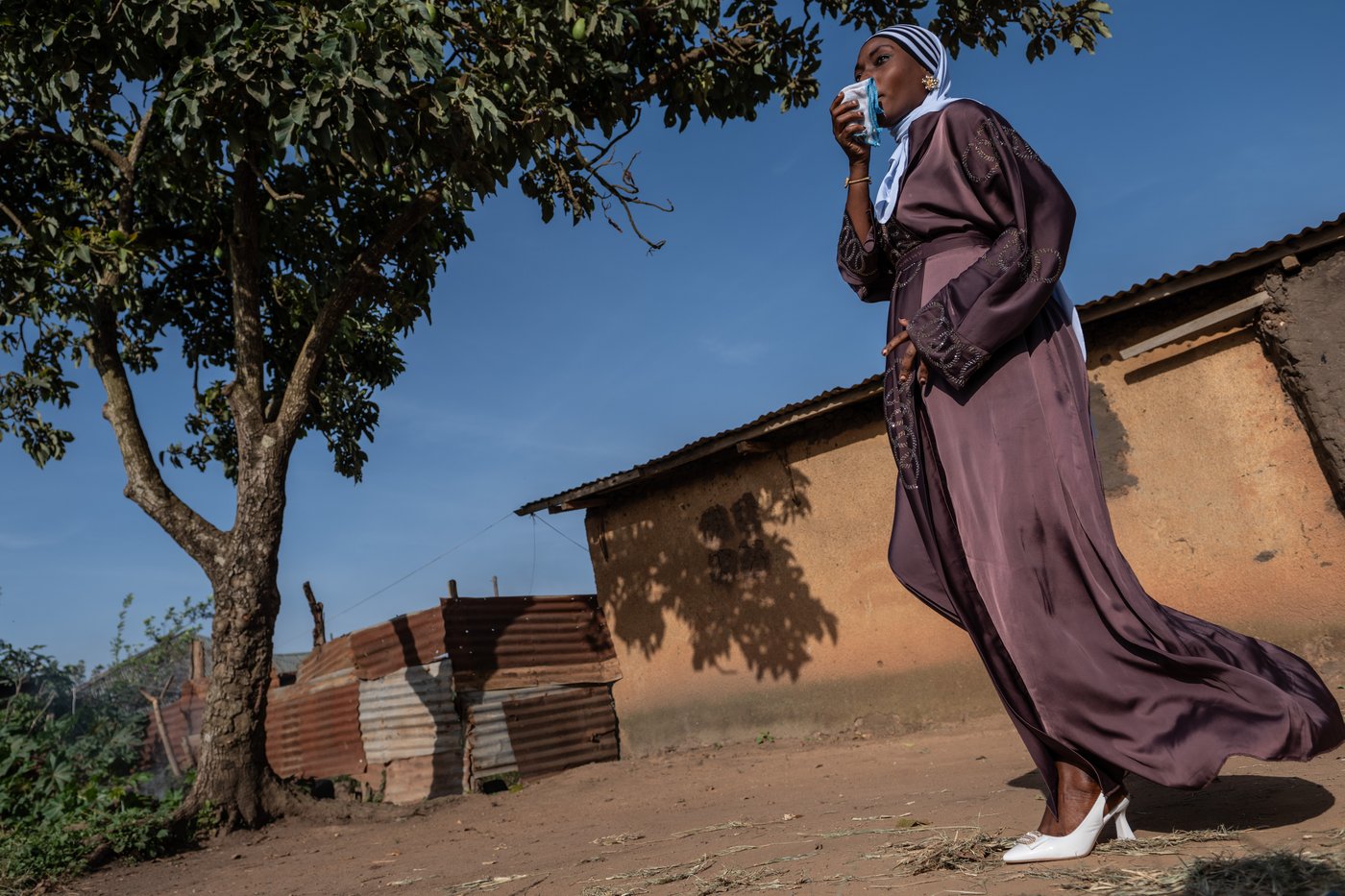 Uganda closes its border with Congo, where suspected cases of a rare Ebola type are surging | iNFOnews.ca