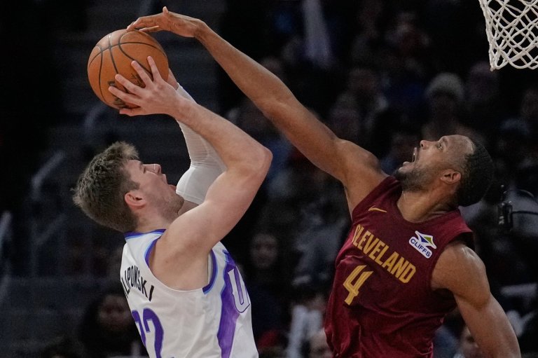 Keyonte George shines as Jazz defeat Cavaliers 123-112 | iNFOnews.ca