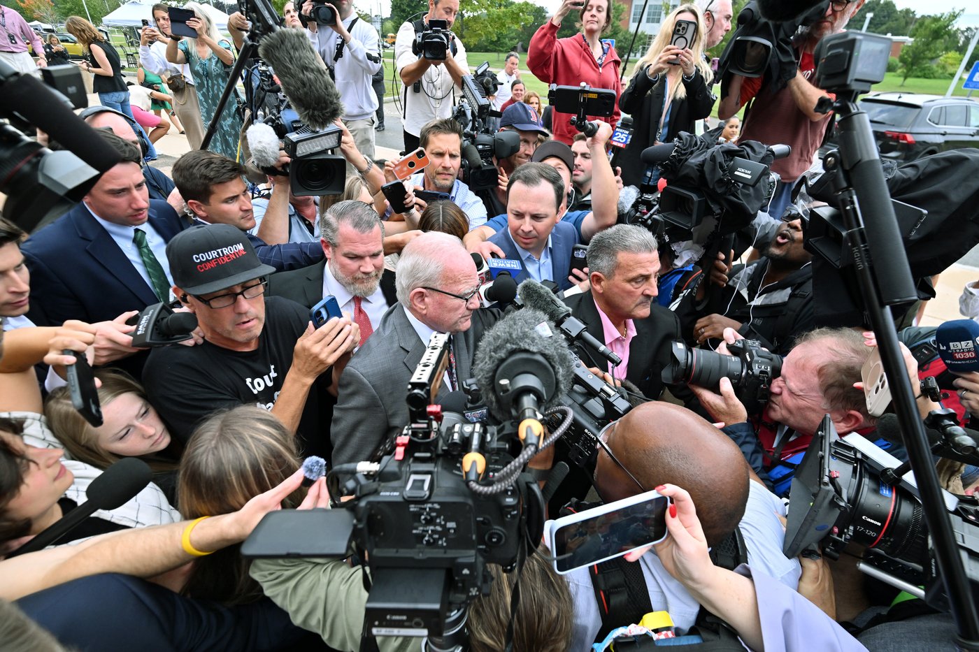 A single juror may prevent a verdict in the Lindsay Clancy trial as deliberations resume | iNFOnews.ca