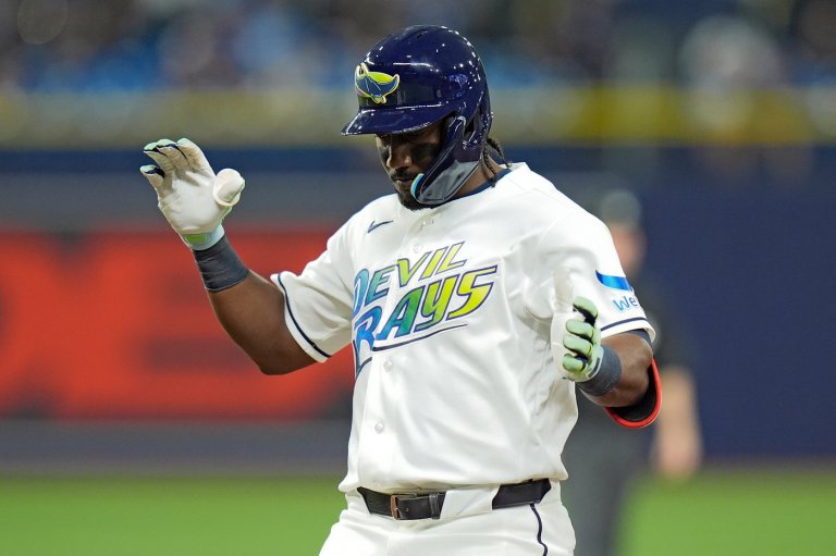 Diaz, Mullins homers power AL-leading Rays to a 9-4 win over the Padres for 80th victory | iNFOnews.ca