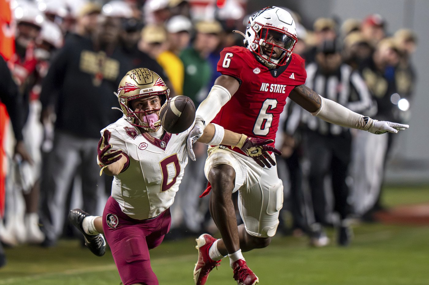 NC State tops Florida State 21-11 behind Joly's TD, 2 late special-teams turnovers by Seminoles | iNFOnews.ca NC State tops Florida State 21-11 behind Joly's TD, 2 late special-teams turnovers by Seminoles | iNFOnews.ca