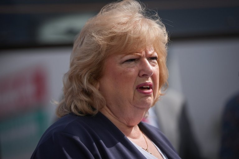 Mayor of Surrey, B.C., rejects 'extraordinarily excessive' police budget | iNFOnews.ca