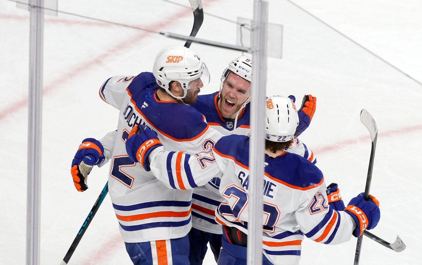 Oilers and Golden Knights heading opposite directions after playoff-like atmosphere | iNFOnews.ca Oilers and Golden Knights heading opposite directions after playoff-like atmosphere | iNFOnews.ca