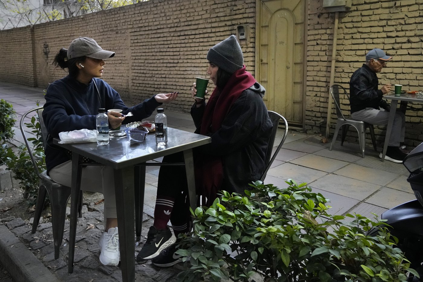 For many Iranians, Trump’s return intensifies worries about war. Yet some see reasons for hope | iNFOnews.ca