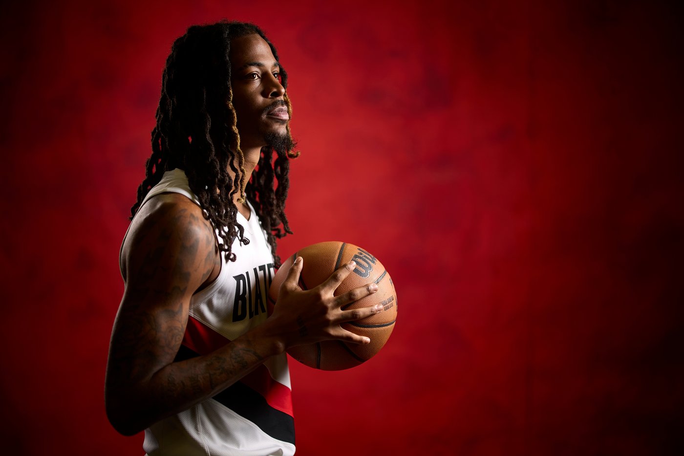 Blazers open training camp after a turbulent summer. Damian Lillard provides a steadying influence | iNFOnews.ca