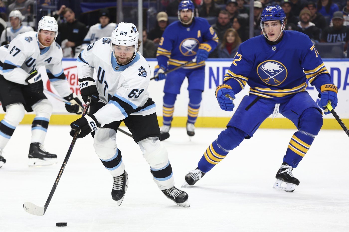 Michael Kesselring scores as Utah beats the Buffalo Sabres 5-2 | iNFOnews.ca