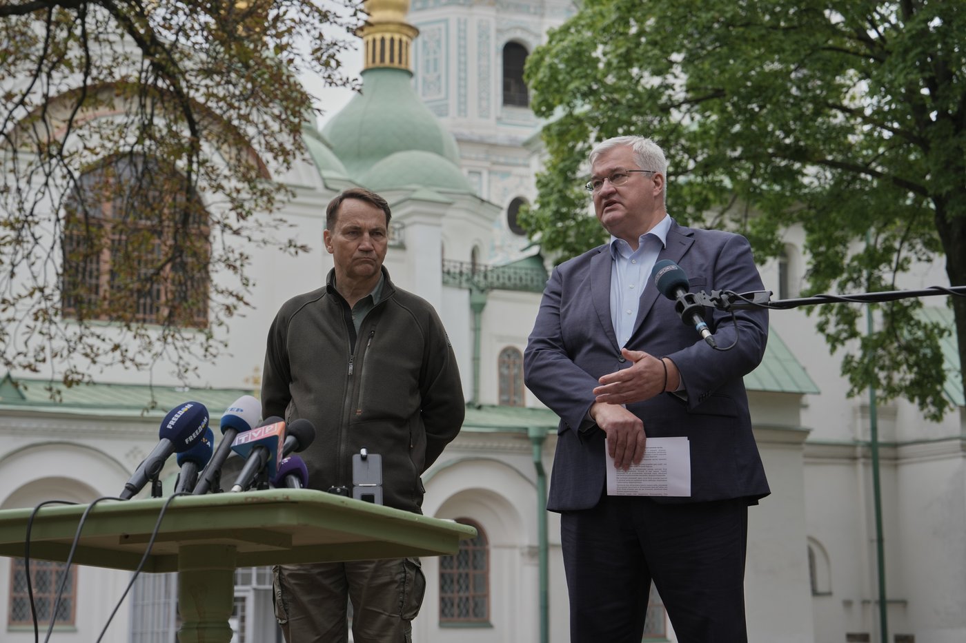 NATO chief Rutte vows more support for Ukraine after Russian drone strikes near Polish border | iNFOnews.ca NATO chief Rutte vows more support for Ukraine after Russian drone strikes near Polish border | iNFOnews.ca