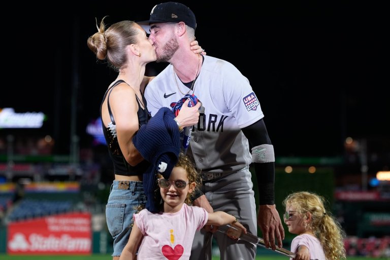 All in the family: Cody Bellinger wins All-Star MVP as his dad, former big leaguer Clay, looks on | iNFOnews.ca