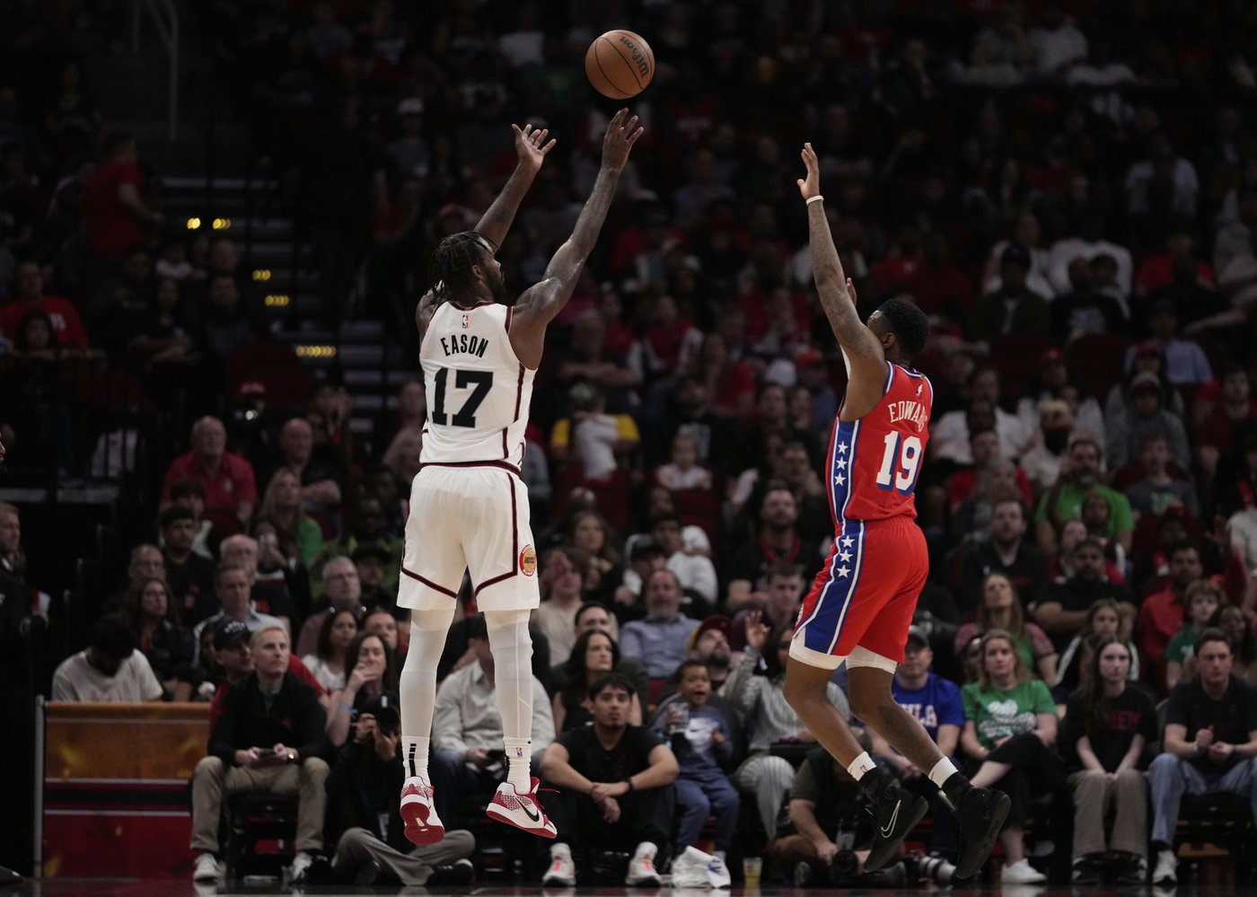 Green, Smith each score 30, Rockets extend win streak to 7 games with 144-137 OT victory over 76ers | iNFOnews.ca Green, Smith each score 30, Rockets extend win streak to 7 games with 144-137 OT victory over 76ers | iNFOnews.ca