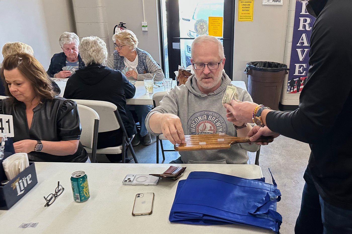 Hot dogs and steaks and bacon, oh my! Meat raffles keep a beloved Midwest tradition alive | iNwine