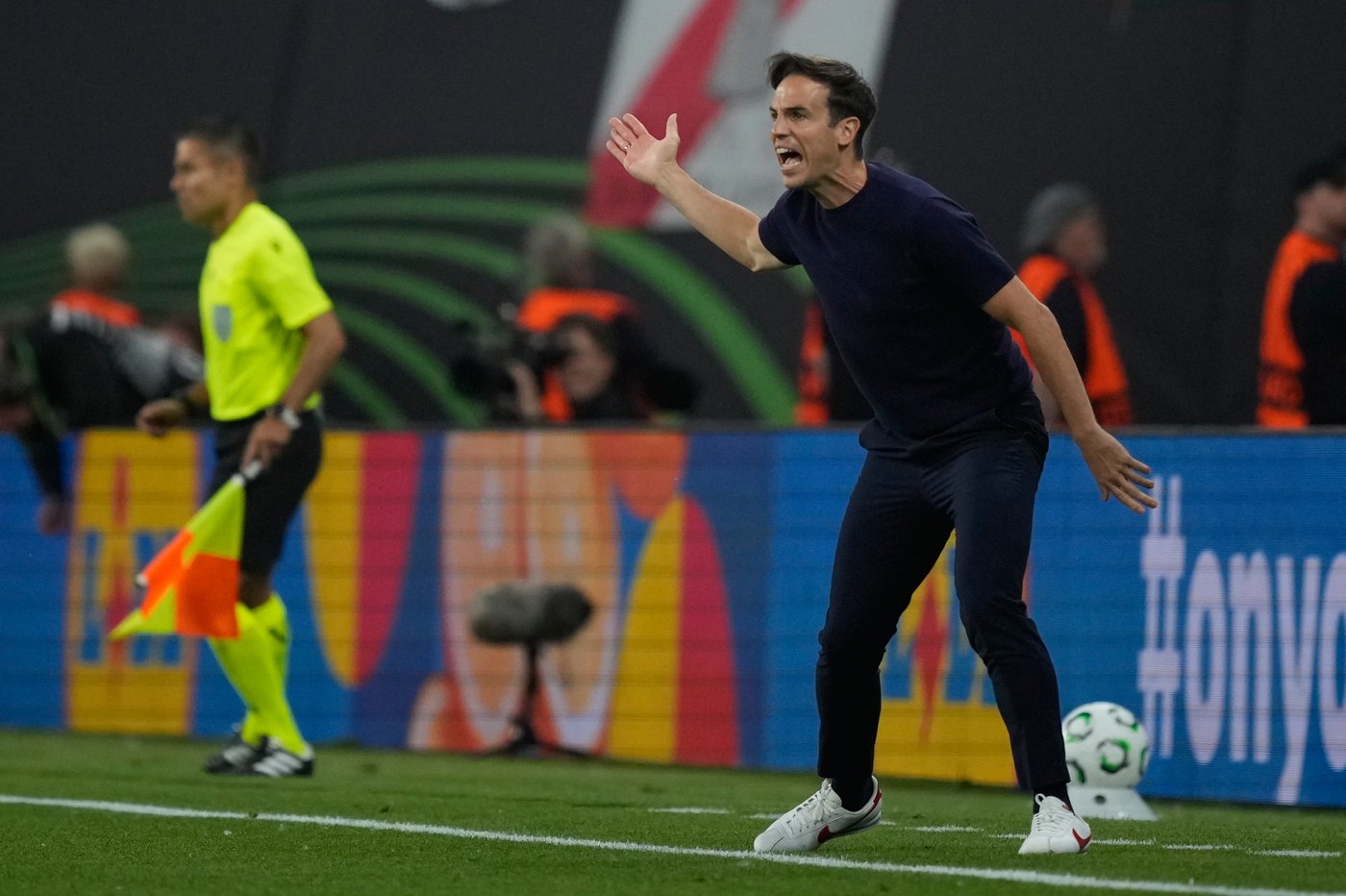 Villarreal hires Rayo's Iñigo Pérez as coach ahead of another Champions League run | iNFOnews.ca Villarreal hires Rayo's Iñigo Pérez as coach ahead of another Champions League run | iNFOnews.ca