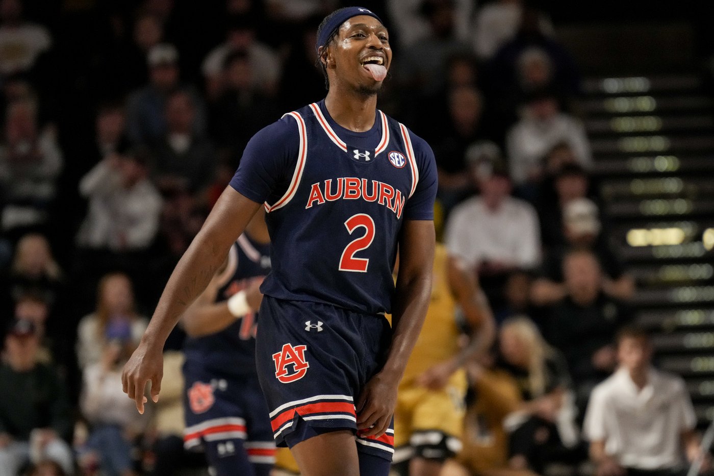 Top-ranked Auburn snaps back with an 80-68 win over Vanderbilt | iNFOnews.ca