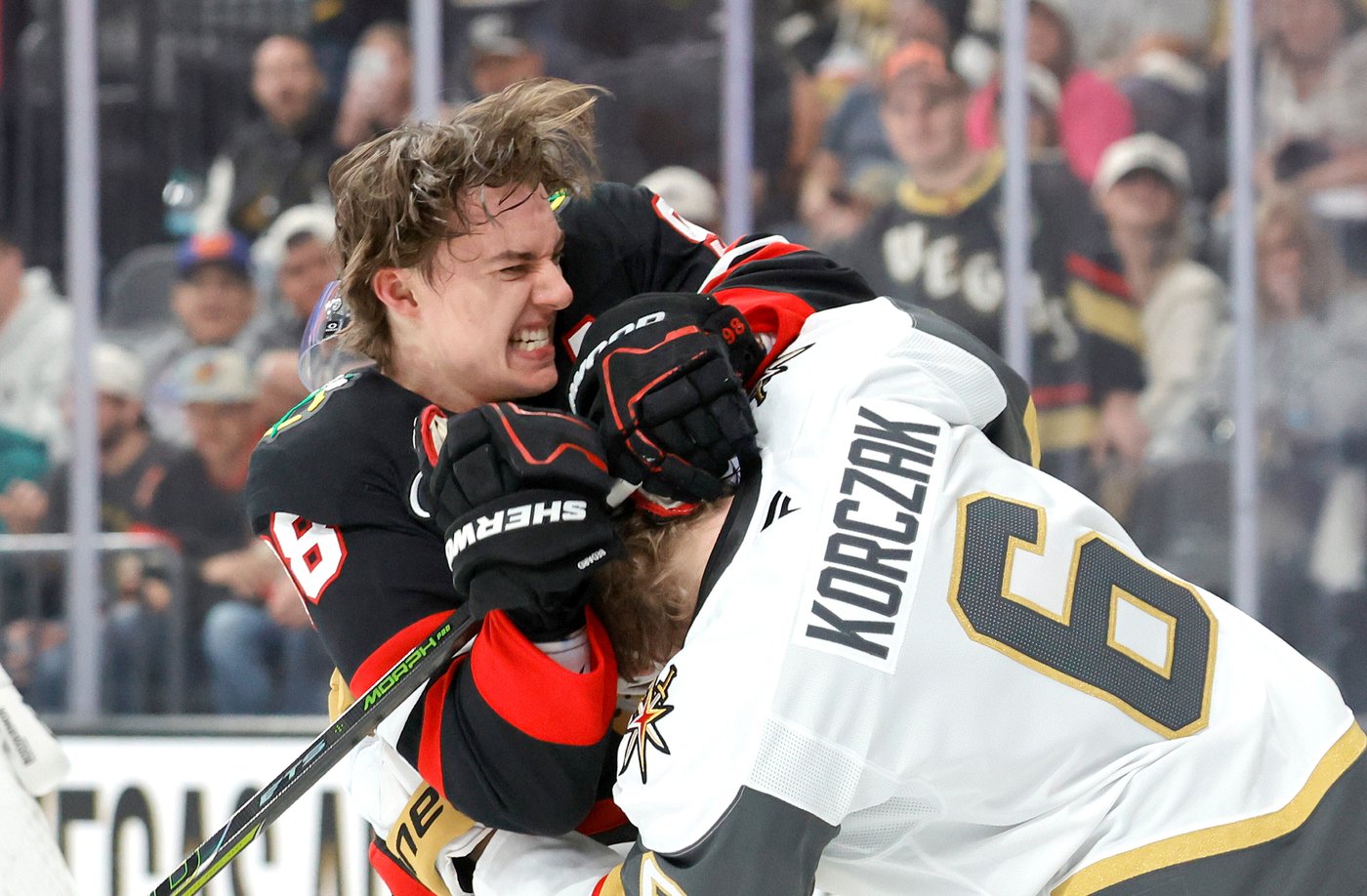 Dorofeyev powers Golden Knights past Blackhawks 4-0 as Hill ends shutout drought | iNFOnews.ca Dorofeyev powers Golden Knights past Blackhawks 4-0 as Hill ends shutout drought | iNFOnews.ca