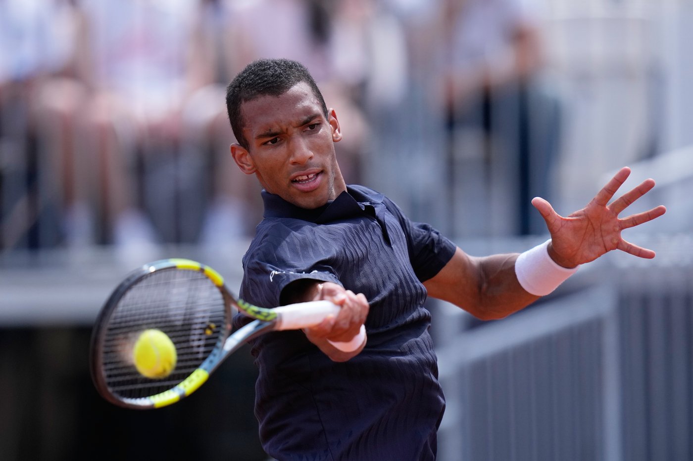 Auger-Aliassime upset by Kovacevic in second round of Hamburg Open | iNFOnews.ca