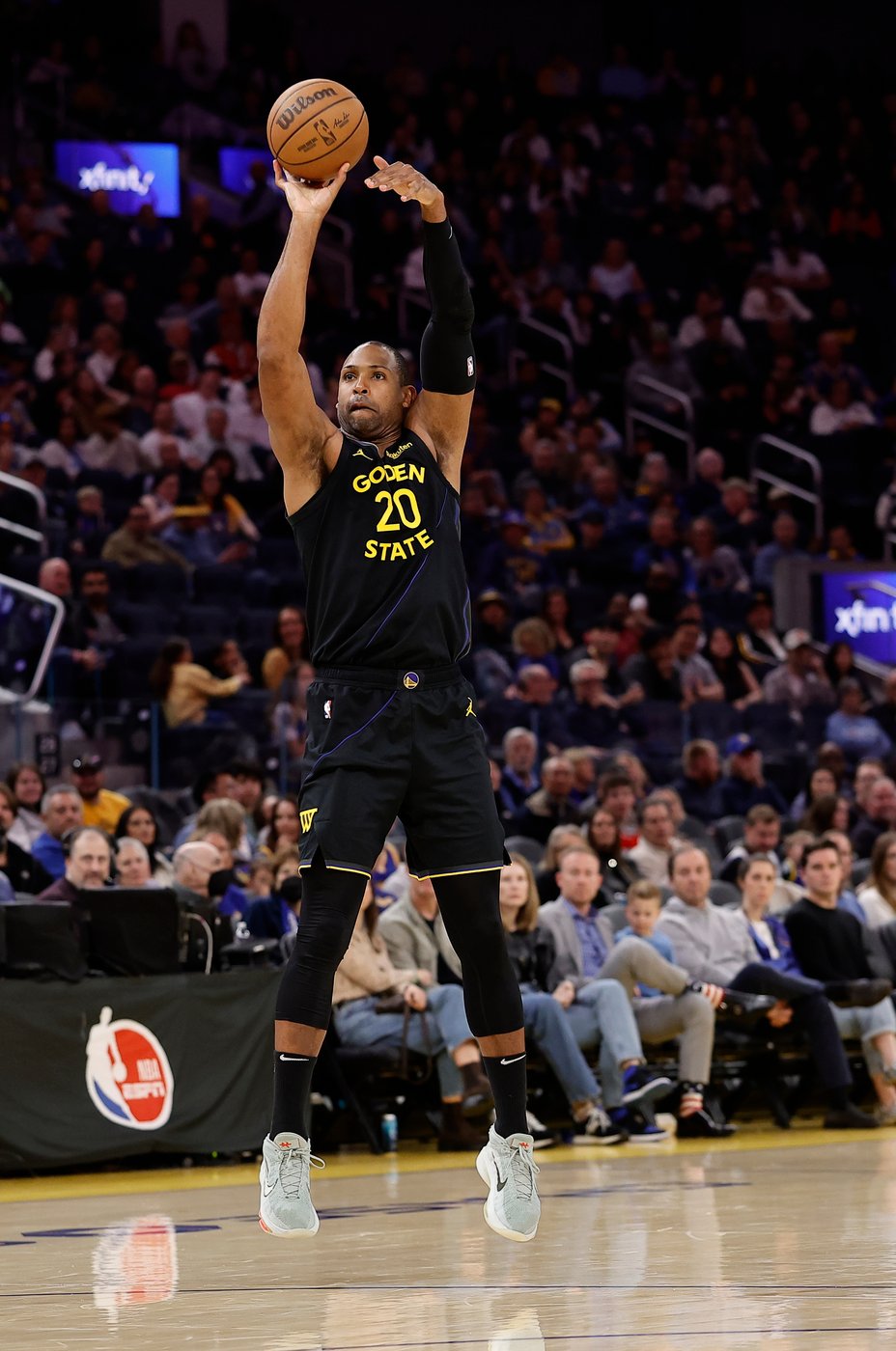Podziemski's late scoring leads Warriors to a 128-117 win over the Nuggets | iNFOnews.ca