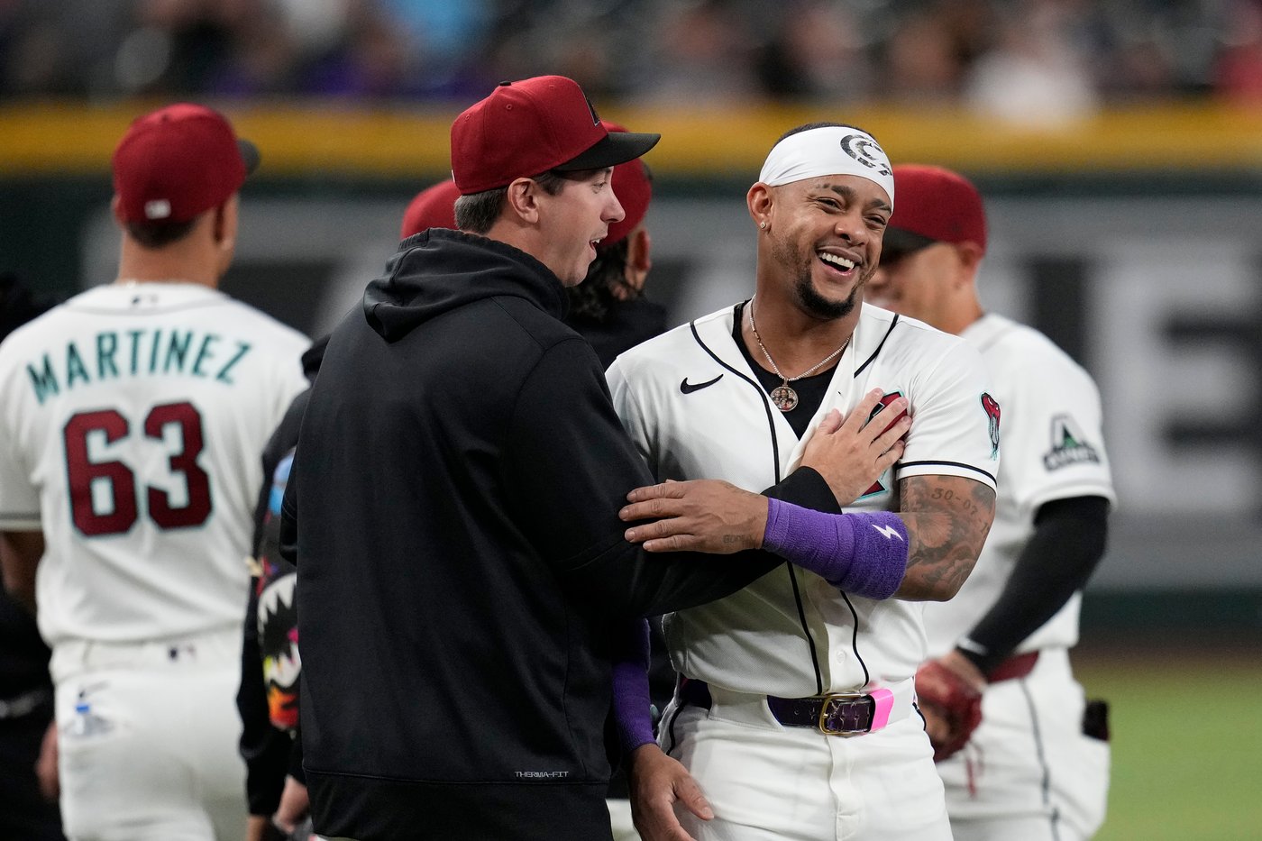 Ketel Marte booed at home in return to Diamondbacks' lineup, 2 weeks after no-show in Boston | iNFOnews.ca