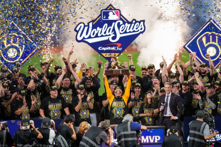 Brewers beat the Rays 4-1 in Game 5 to win the first World Series title in franchise history | iNFOnews.ca