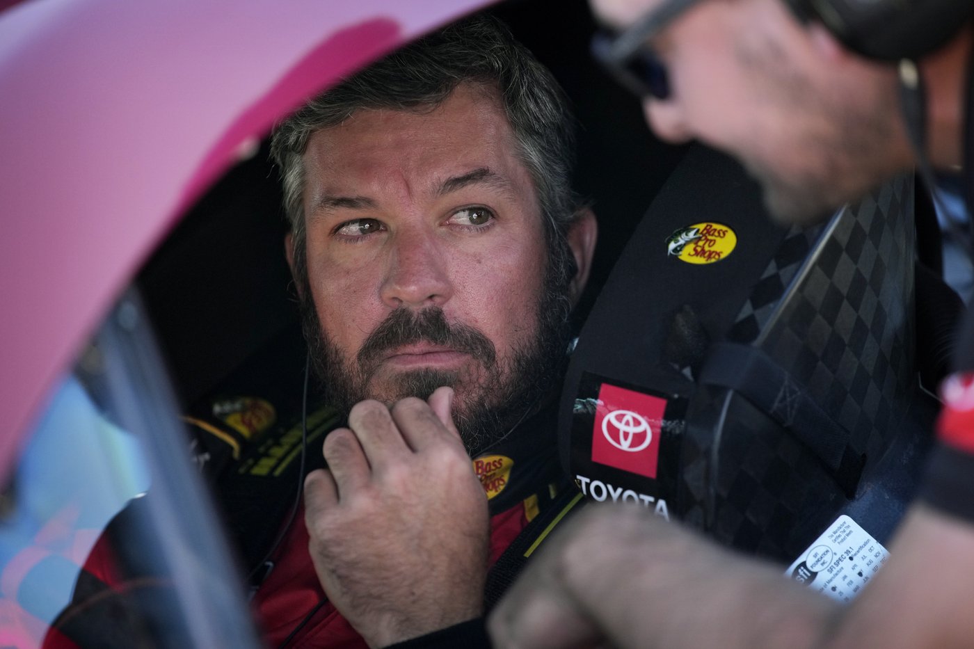 Truex wins pole for final NASCAR full-time race as Logano highest qualifying title contender | iNFOnews.ca