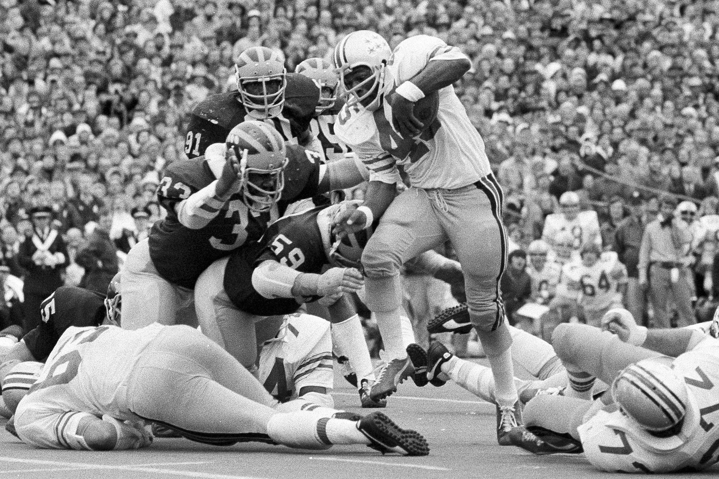 100 years of AP All-America football teams: Here's who we think are the best of the best | iNFOnews.ca