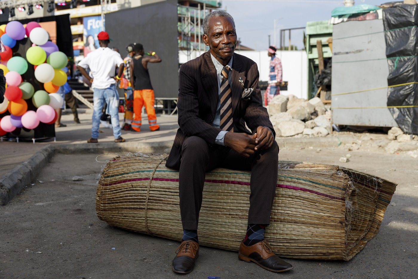 As fast fashion's waste pollutes Africa's environment, designers in Ghana are finding a solution | iNFOnews.ca